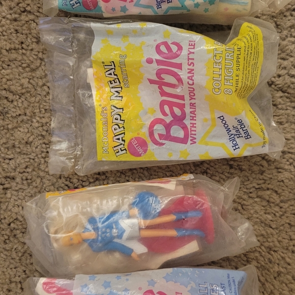 Mini barbies - Picture 3 of 3